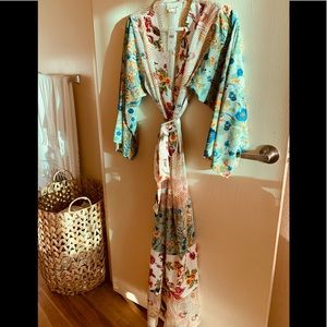 NWT Anthropologie Long Kimono with belt